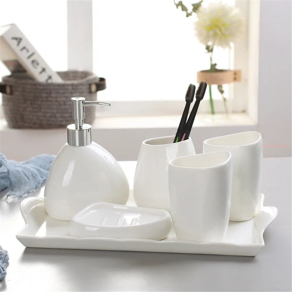 distributeur de savon en céramique pour salle de bain nordique - vue 5 sur 9