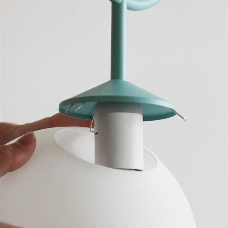 suspension modernes en fer macaron led boule de verre - vue 7 sur 18