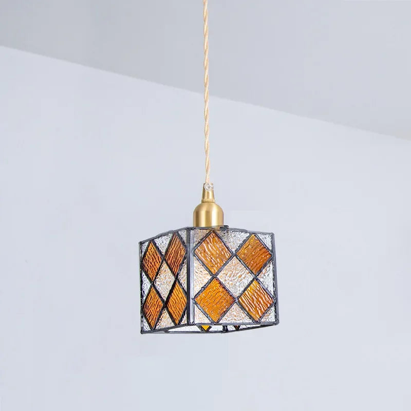 Deckenleuchte Cube im Tiffany-Stil aus Buntglas für stilvolle Inneneinrichtung - vue 5 sur 9