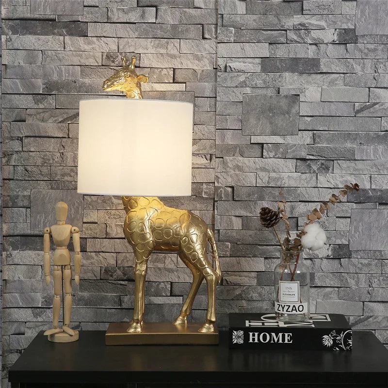 lampe de bureau design moderne girafe en résine éclairage créatif - vue 7 sur 8