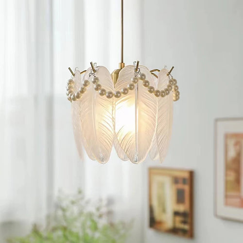 Moderner Glas-Kronleuchter im minimalistischen Design für ein elegantes Interieur - vue 5 sur 9