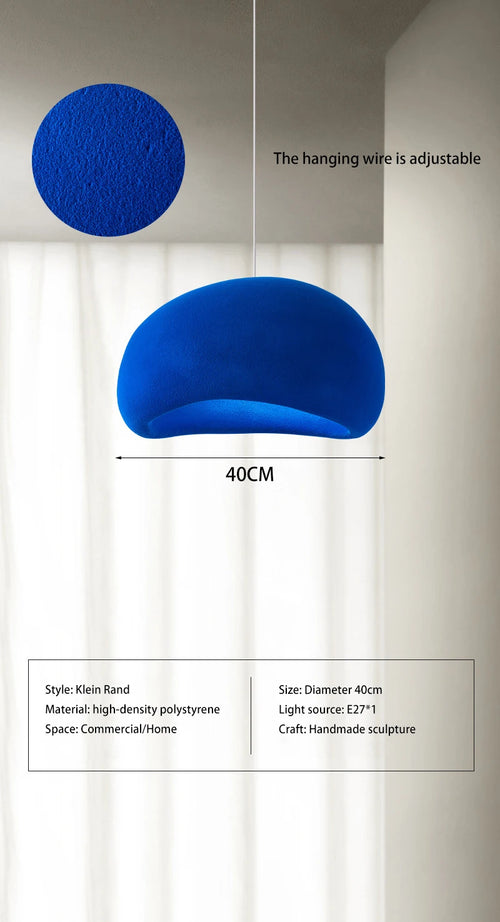 Farbige Pendelleuchte aus Polystyrol mit abgerundeten Formen im Design-Stil