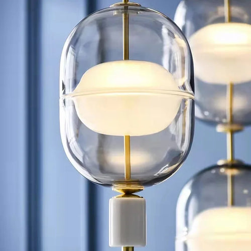 Nordische Pendelleuchte aus Glas mit Deckenleuchte aus Marmor und Metall - vue 3 sur 8