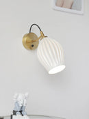 Design-Wandleuchte aus Keramik im Art-Déco-Stil für elegante Beleuchtung
