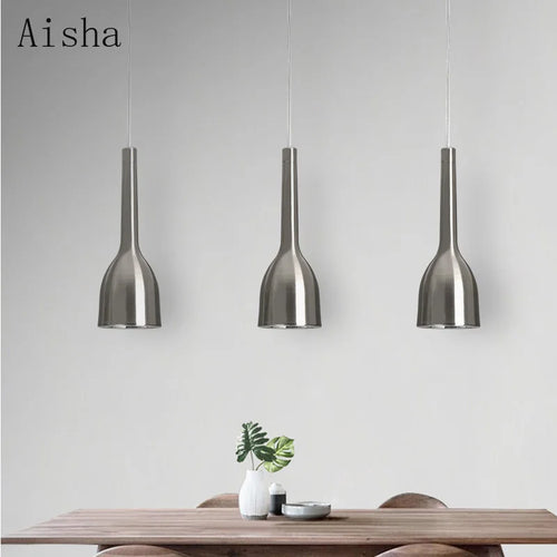 Moderne nordische Pendelleuchte aus Nickel, blendfrei für elegantes Interieur - vue 2 sur 7