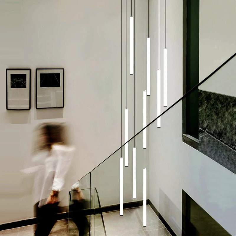lustre long tube moderne pour villa nordique et hall d'exposition - vue 3 sur 14