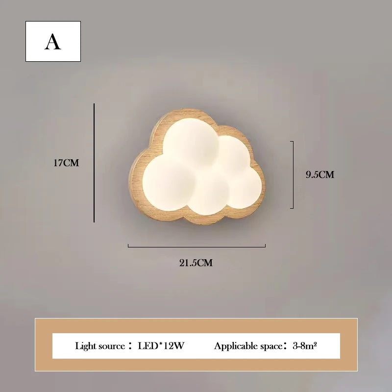 Wandleuchte aus Massivholz Wolke für Kinderzimmer