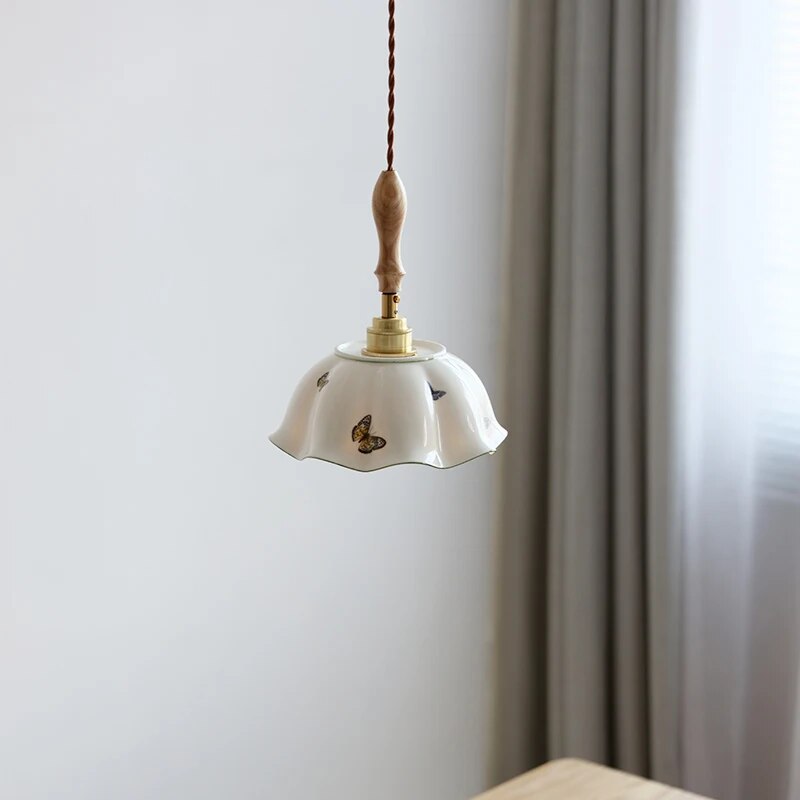 Design-Pendelleuchte LED Schmetterling Keramik und Holz - vue 5 sur 30