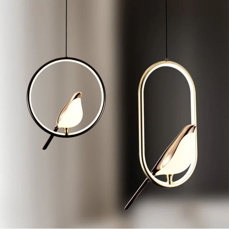 Nordischer Kronleuchter Gold Acryl mit LED-Leiste und Vögeln - vue 4 sur 7