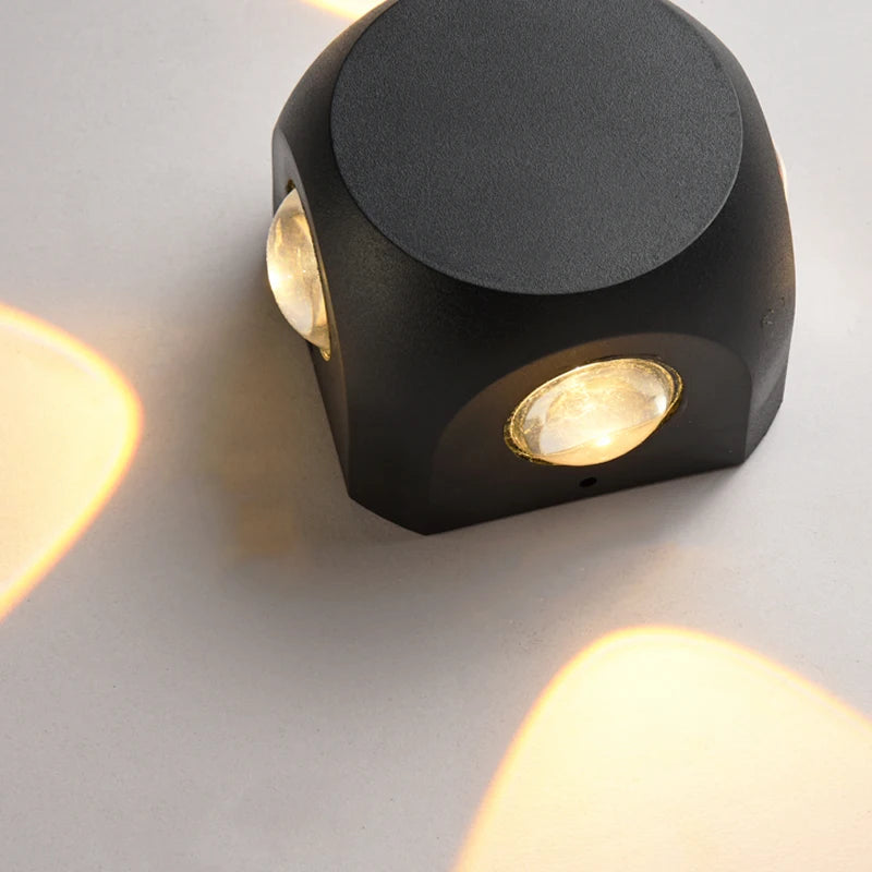 LED-Wandleuchte Halbkugel vierseitig für Außenbereich und Balkon - vue 5 sur 8