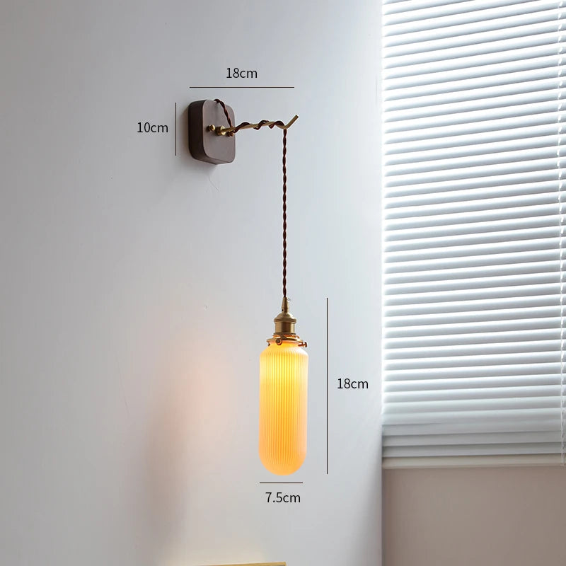 Moderne Wandleuchte aus Nussbaum für Schlafzimmer und Wohnzimmer - vue 21 sur 23
