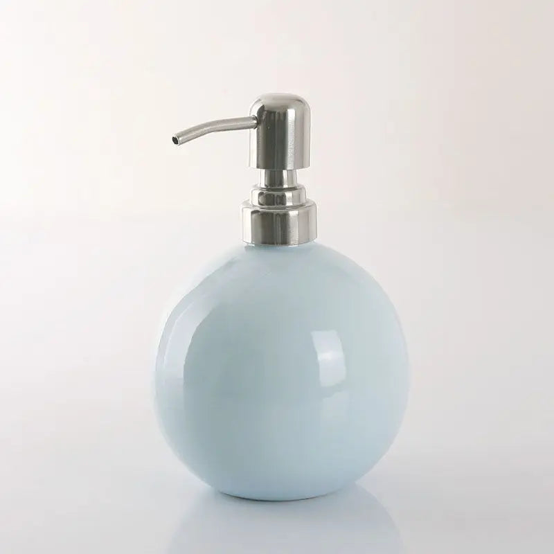 bouteille de gel douche et savon pour les mains accessoires de salle de bain
