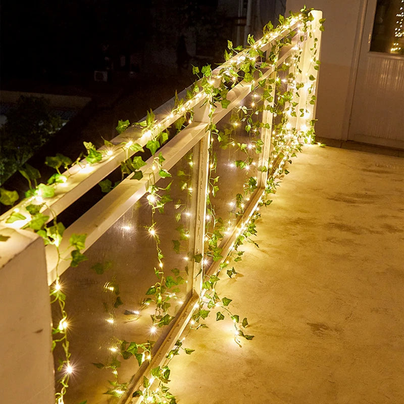 guirlande lumineuse led feuilles d'érable pour décoration de Noël - vue 2 sur 12