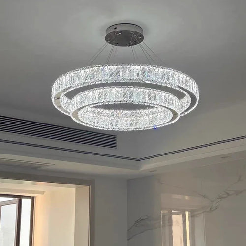 lustre moderne en cristal pour un éclairage élégant
