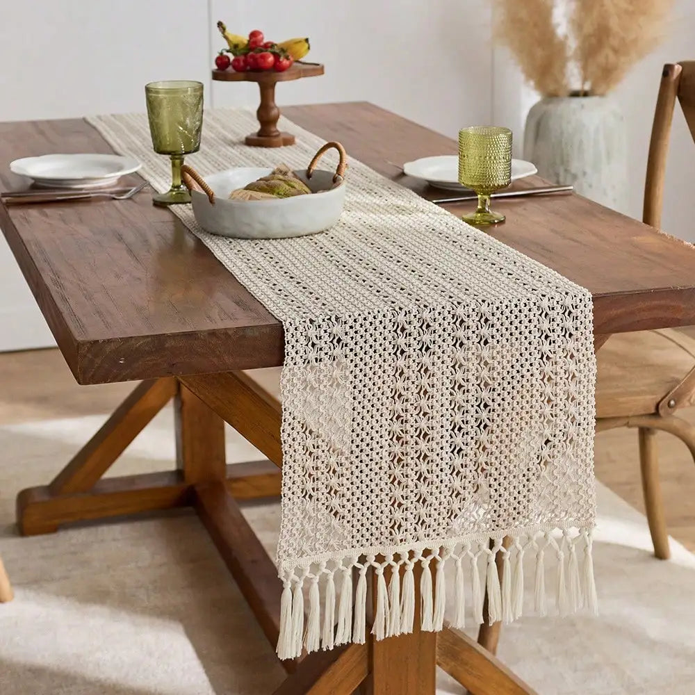 Chemin de table boheme beige a pompons decoratif - vue 7 sur 7
