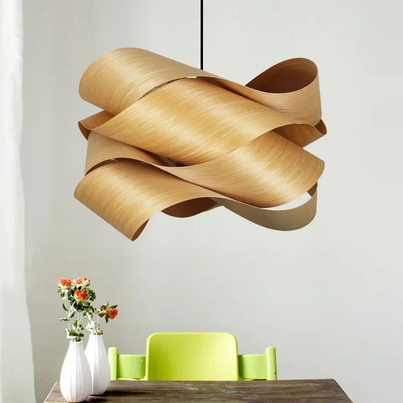 Kreative Pendelleuchte aus Holz im modernen südostasiatischen Stil - vue 6 sur 10