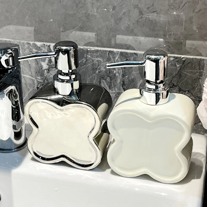 bouteille en céramique créative en forme de fleur pour gel et savon - vue 5 sur 10