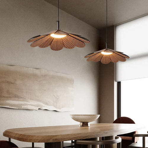 Pendelleuchte aus koreanischem Holz in Blütenform für ein elegantes Interieur - vue 3 sur 8