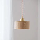 LED-Pendelleuchte aus Holz im modernen nordischen Design