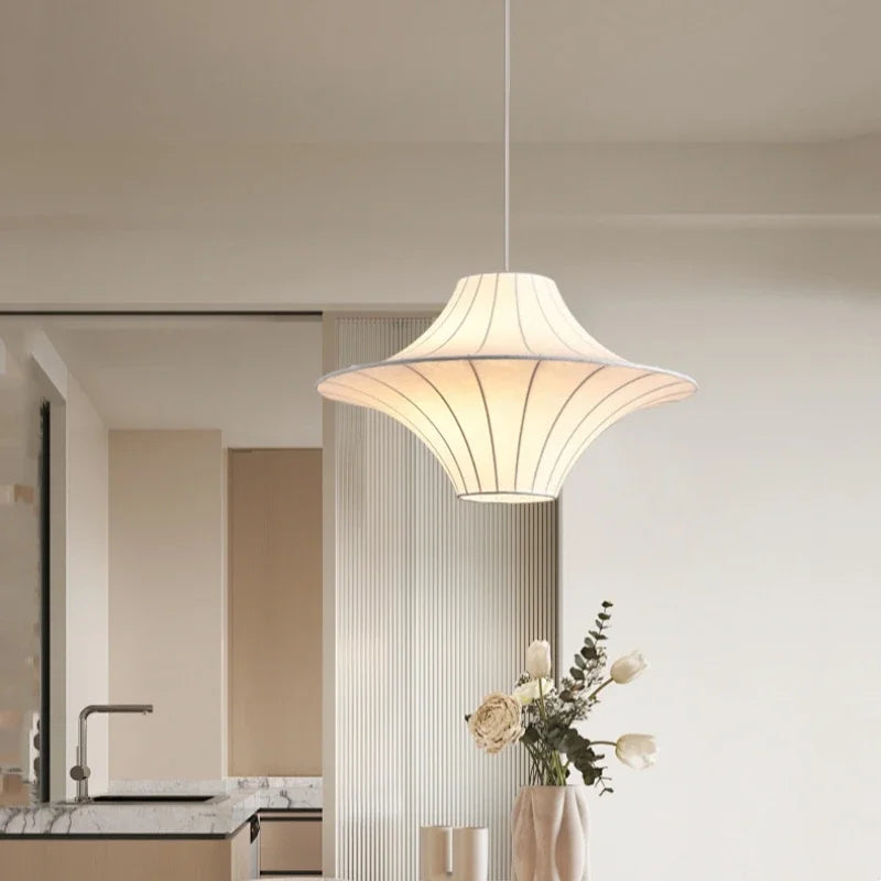 suspension design wabi sabi en soie pour décoration intérieure - vue 3 sur 8