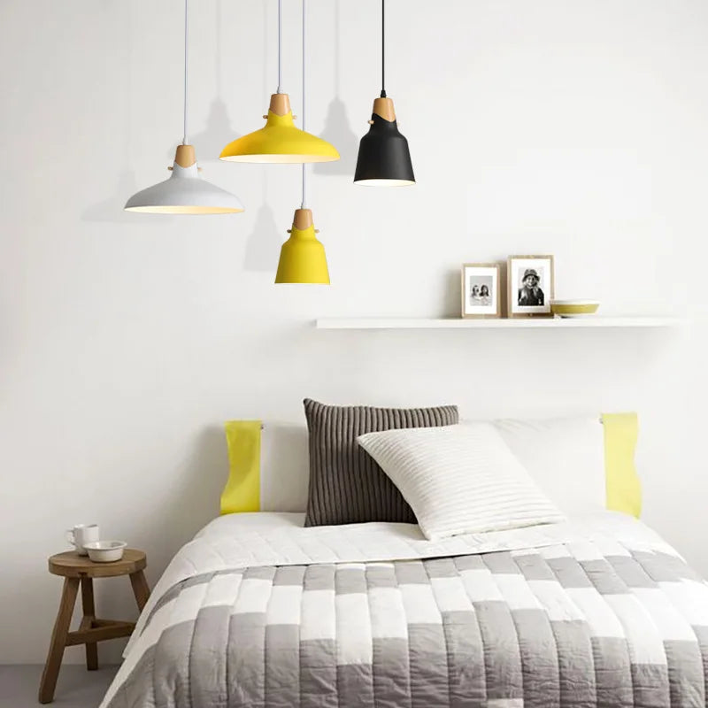 lampe suspendue moderne en bois avec abat-jour en aluminium décoratif - vue 6 sur 5