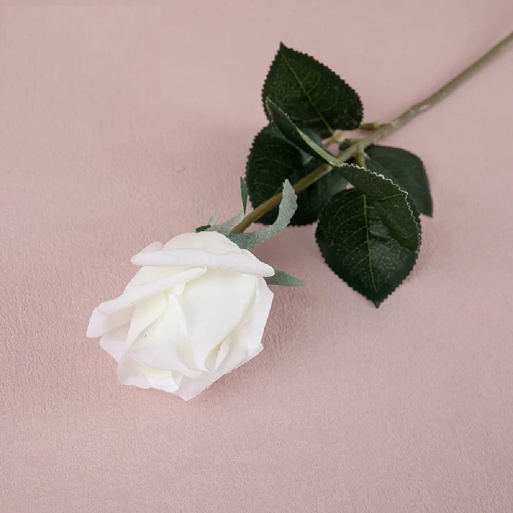 branche de roses en latex touché réaliste décoration pour bar et restaurant