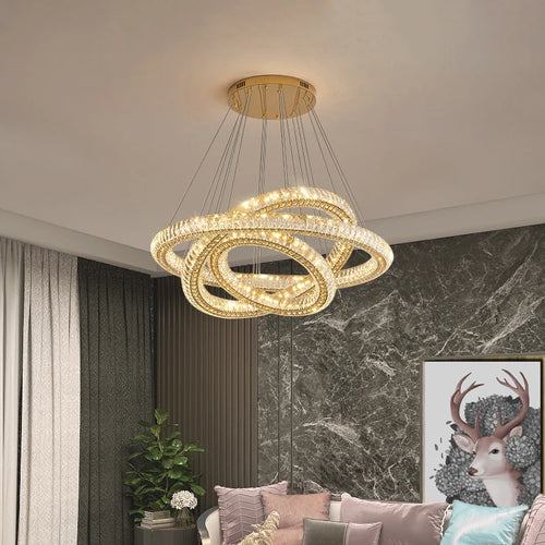 Moderner Kristall-Kronleuchter für elegantes Interieur