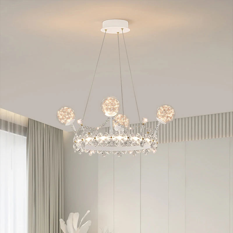 Lustres en couronne de cristal pour chambre de garçons et filles - vue 3 sur 10