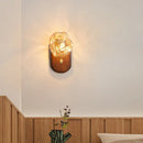 LED-Wandleuchte aus Holz mit Schalter und Glas