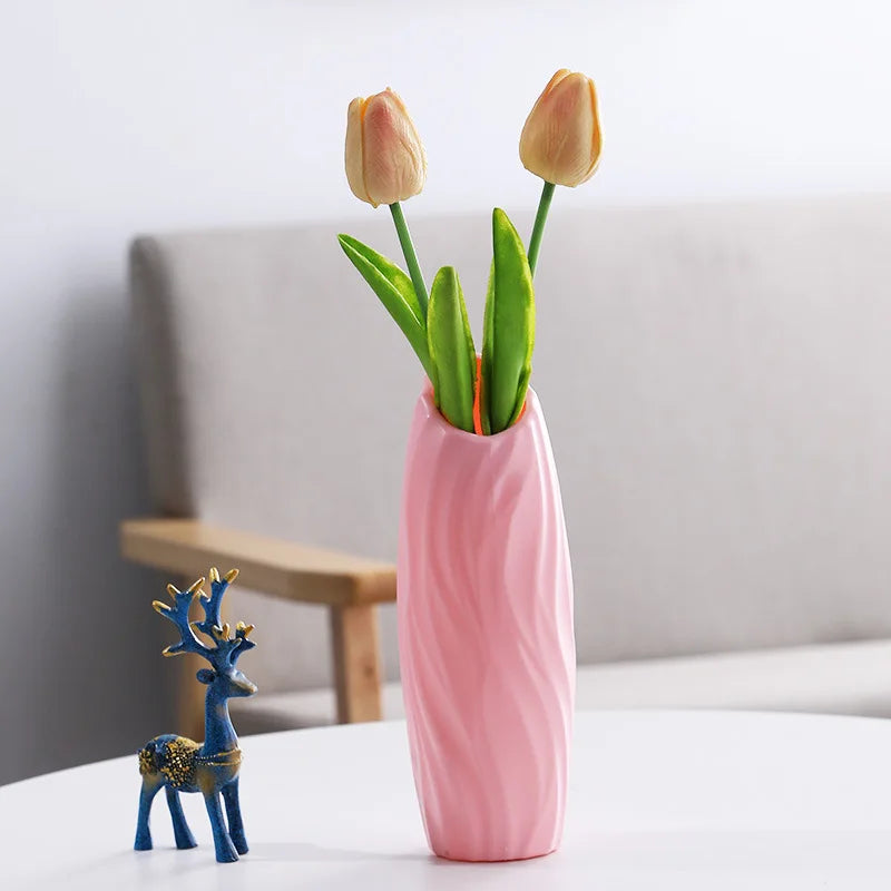 vase moderne en plastique pour décoration florale nordique - vue 24 sur 26