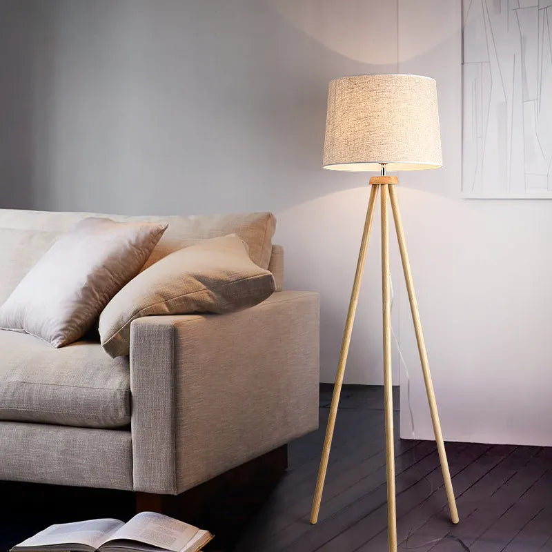 Nordique bois art bois massif lampadaire tissu art abat-jour salon chambre chevet décoration de la maison moderne lampadaire LED
