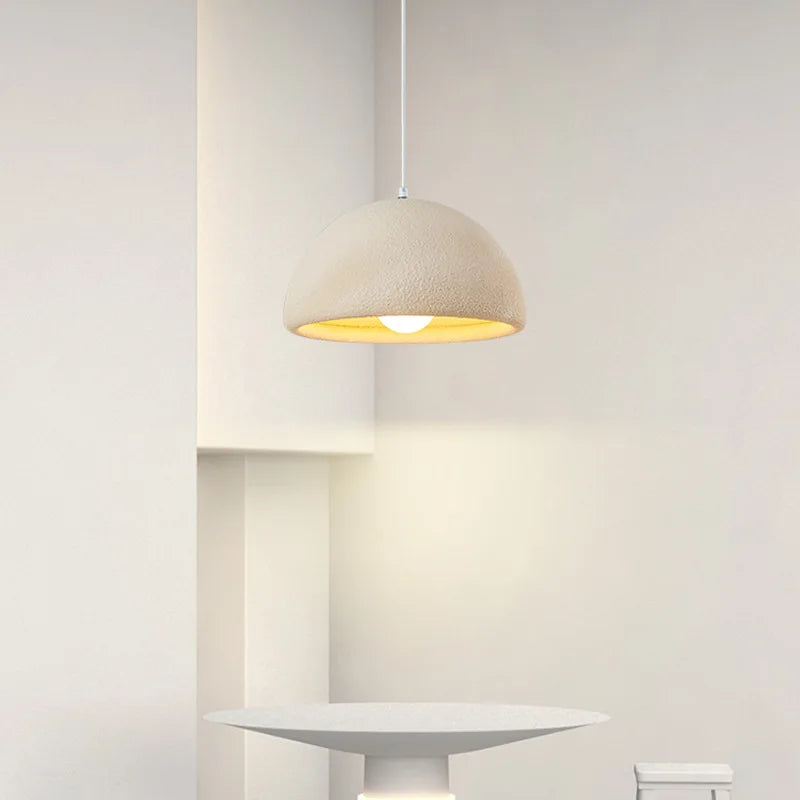 lampe suspendue style wabi-sabi en ciment pour studio ou restaurant - vue 6 sur 10