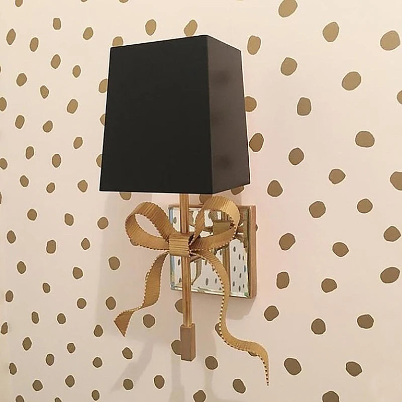 applique murale en laiton en forme de nœud pour chambre d'enfant - vue 3 sur 8