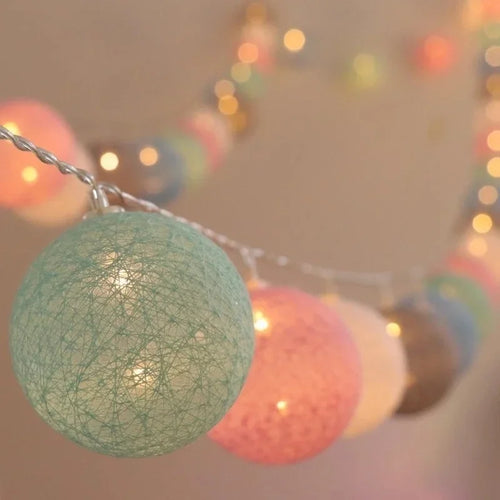 Cotton Ball Garland Lights String, Fairy Lights, Christmas, XmasHoliday Wedding Party, Baby Bed, Outdoor Decorations, 6m, 40 LED - vue 2 sur 16