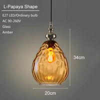Moderne Pendelleuchte aus Glas für elegante Inneneinrichtung