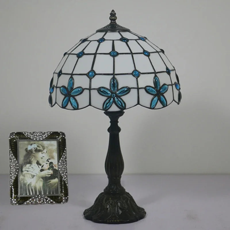 lampe de chevet en verre teinté style méditerranéen décoratif - vue 5 sur 6