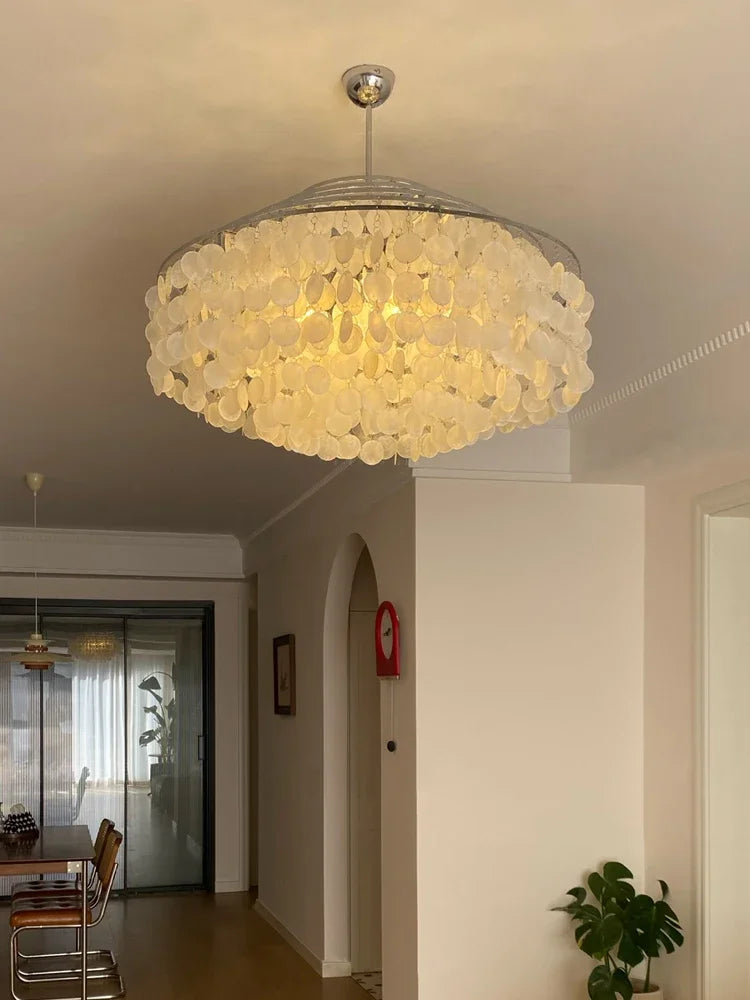 lustre en coquillage style français pour intérieur élégant - vue 4 sur 10