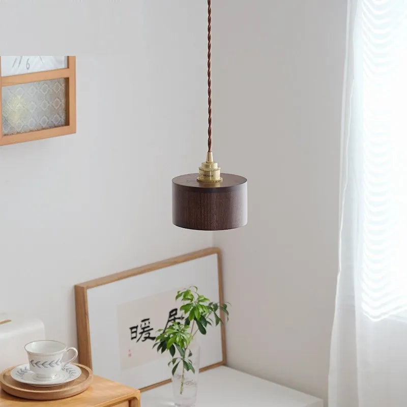 LED-Pendelleuchte aus Holz im modernen nordischen Stil für Loft, Bar oder Restaurant - vue 4 sur 10