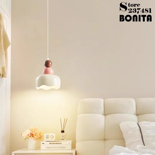 suspension florale style crème pour une ambiance chaleureuse