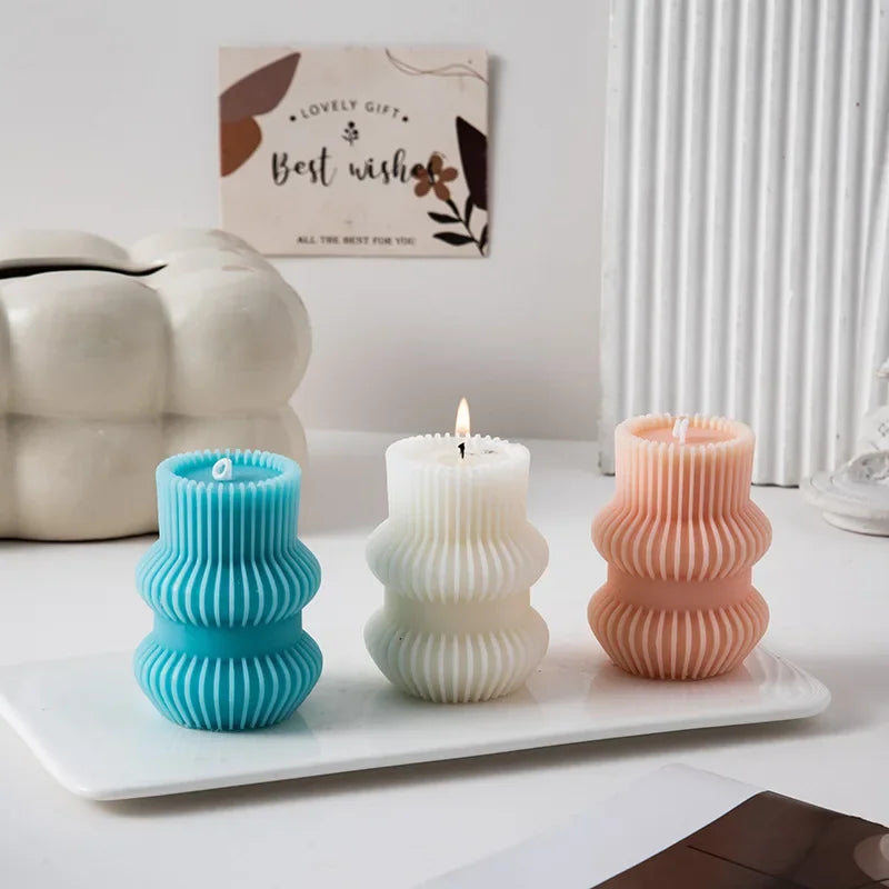 bougies parfumées décoratives personnalisées pour cadeaux invités - vue 3 sur 11