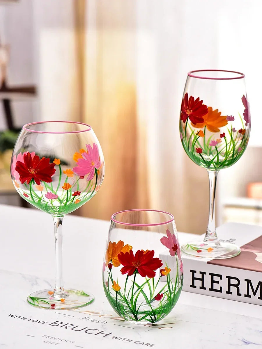 Verres à vin hauts motifs floraux peints main - vue 2 sur 6
