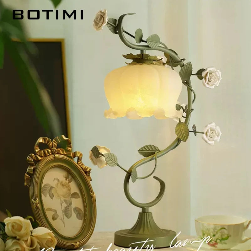 BOTIMI Retro Tischlampe Glas Blumen Dekor für Zuhause - vue 4 sur 8
