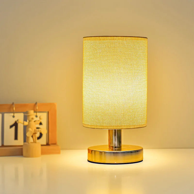 Lampe de Table nordique Simple et créative