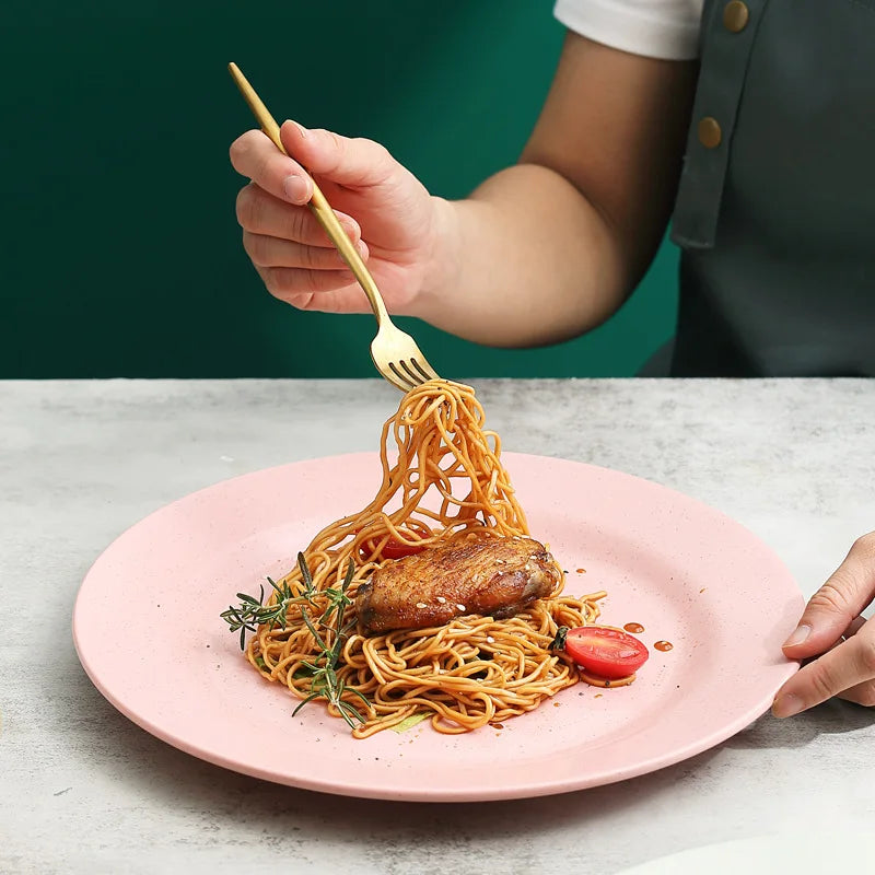 Assiettes nordiques polypropylène légères réutilisables pour cuisine - vue 6 sur 7