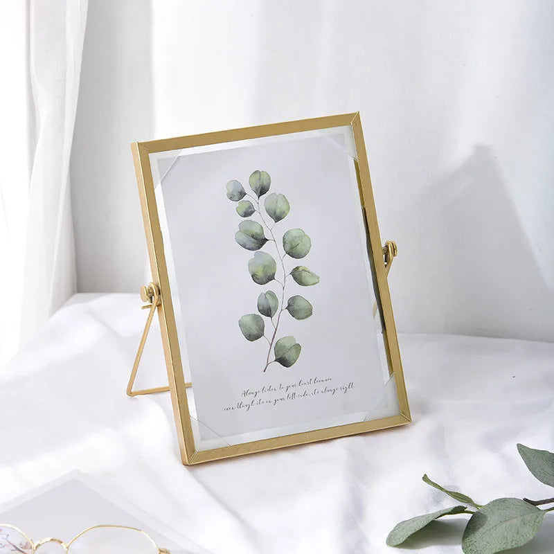 cadre photo en verre flottant avec fleurs pressées décoratif - vue 8 sur 8
