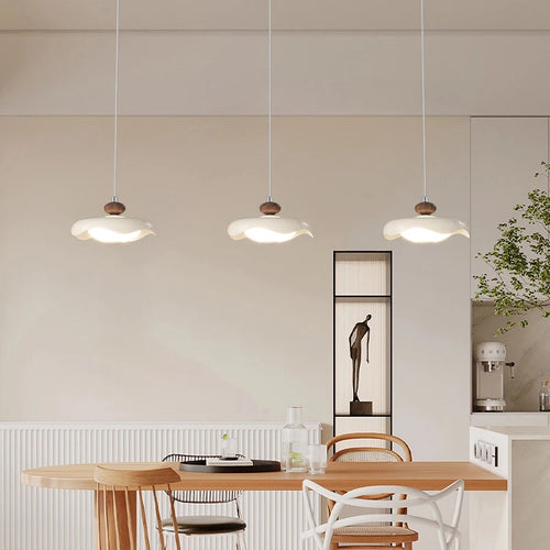 lustre médiéval français pour éclairage intérieur de bar