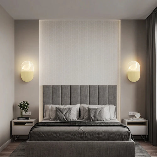 applique murale led minimaliste en cuivre pour intérieur élégant