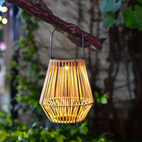 lanterne solaire en rotin pour balcon et jardin décoratif
