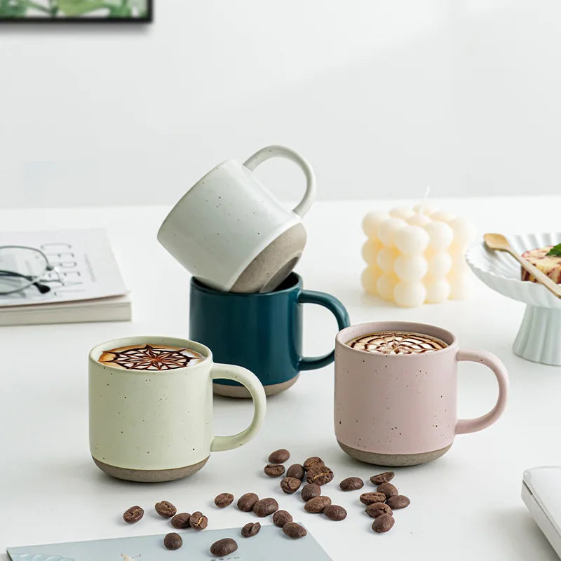 Tasse cafe ceramique mouchetee design retro anse