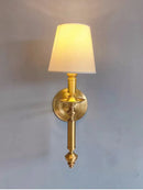 Antike LED-Wandleuchte mit Stoff-Lampenschirm